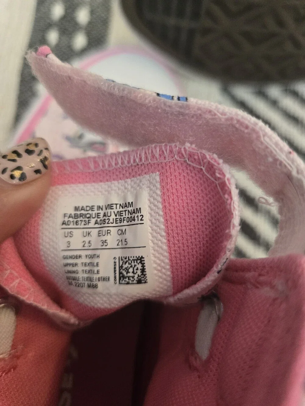 Converse Pink Unicorn Youth High Top Sneakers with White Accents Girls Size 3